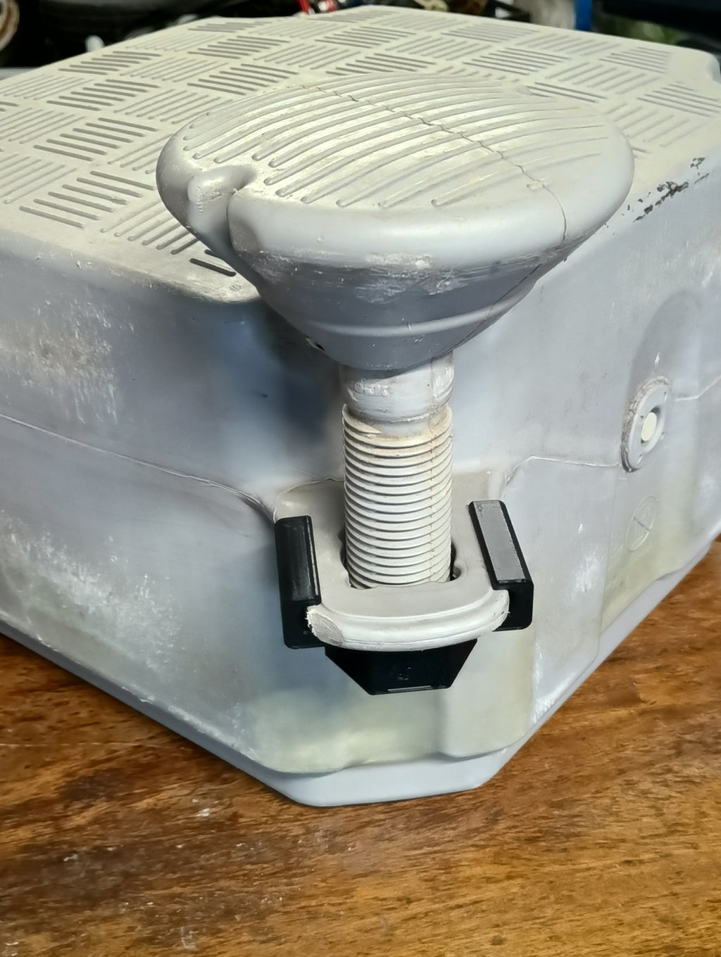 Floating Block-Dock nut